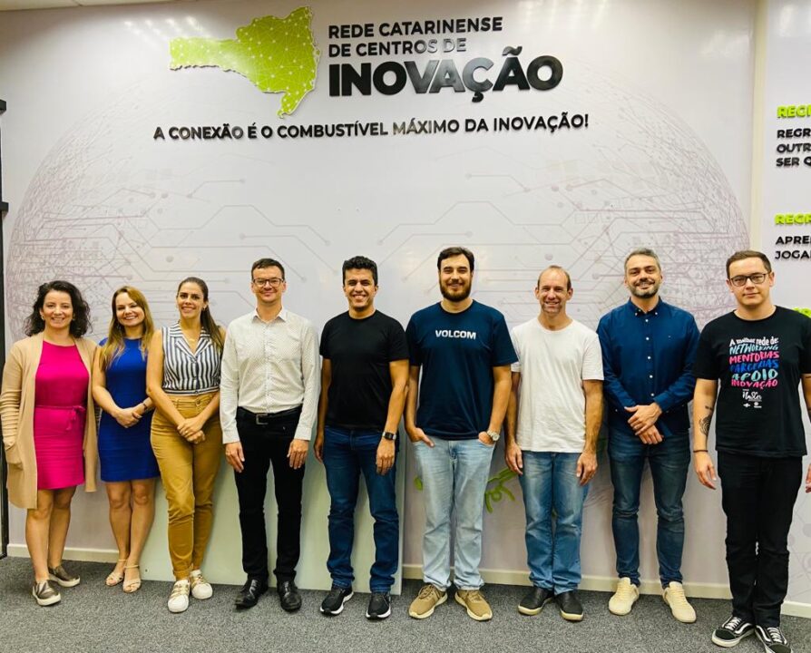 Amureltec realiza missão empresarial em visita a centros de inovação de Joinville e Florianópolis